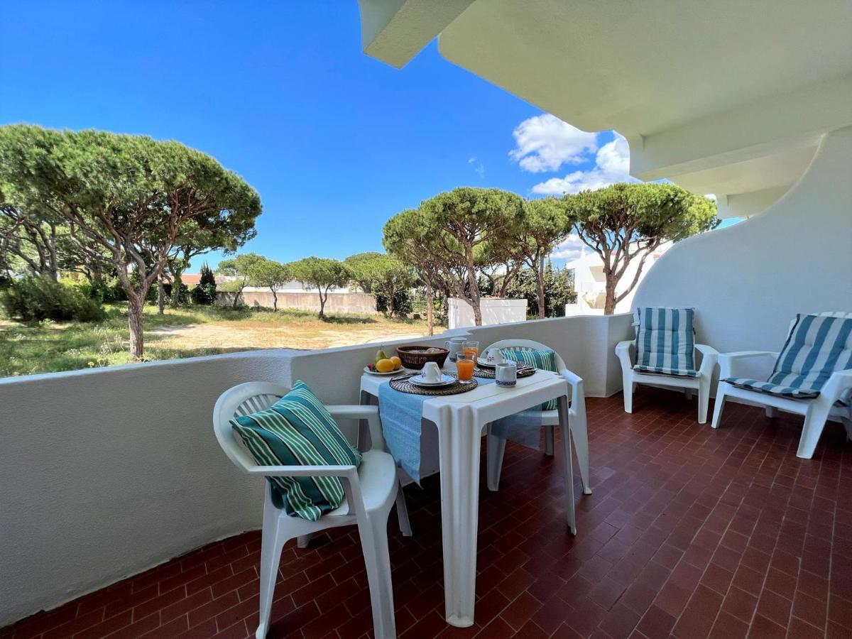 Vilamoura Cosy 3 With Pool By Homing Lejlighed Eksteriør billede